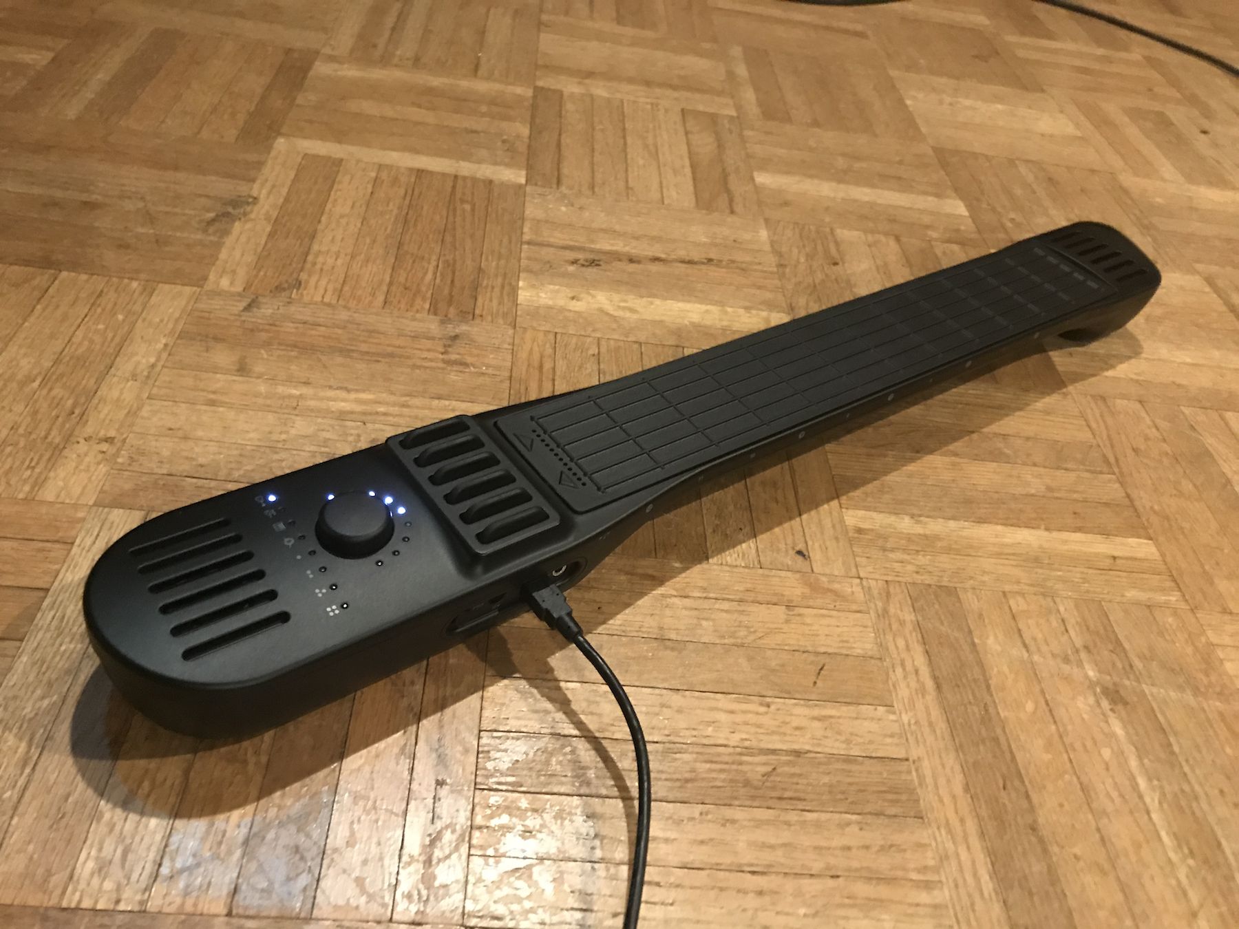 Review: Artiphon Instrument 1 : Ask.Audio