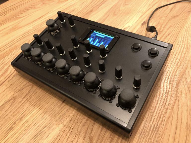 The ‘Turnado Hardware MIDI Controller’ – a custom dedicated hardware MIDI controller for the Sugar Bytes Turnado audio FX software plugin