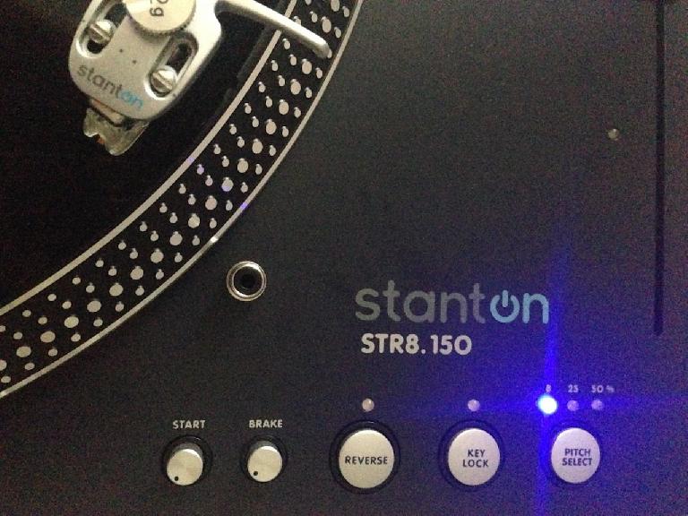 Platine Vinyle Stanton ST-150 (et STR8-150) : TOUT ce que Vous DEVEZ Savoir  !