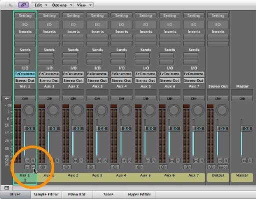 create extra Aux channel strips