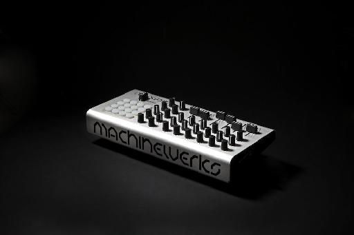 Machinewerks CS X51 MIDI Controller