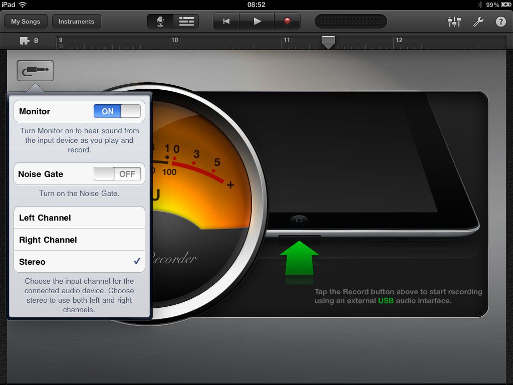 Stereo recording options in GarageBand.