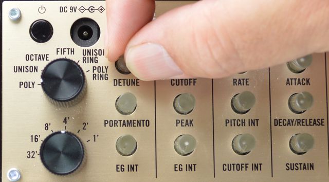 Transform Korg volca keys into a Pad & String Machine