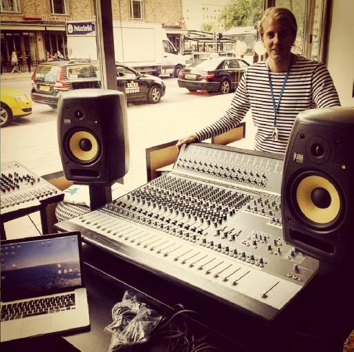 Vocalist Henrik Ljungqvist with the Audient ASP4816 desk. 