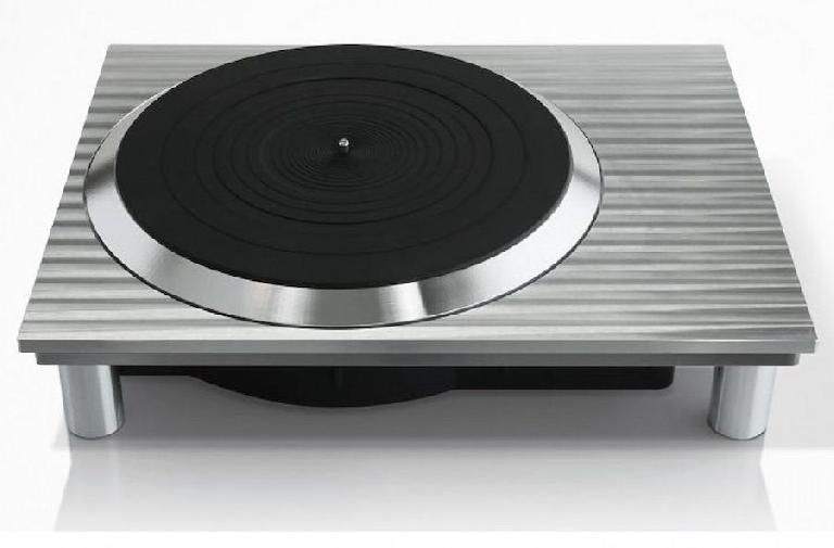 A prototype of the new Technics turntables.
