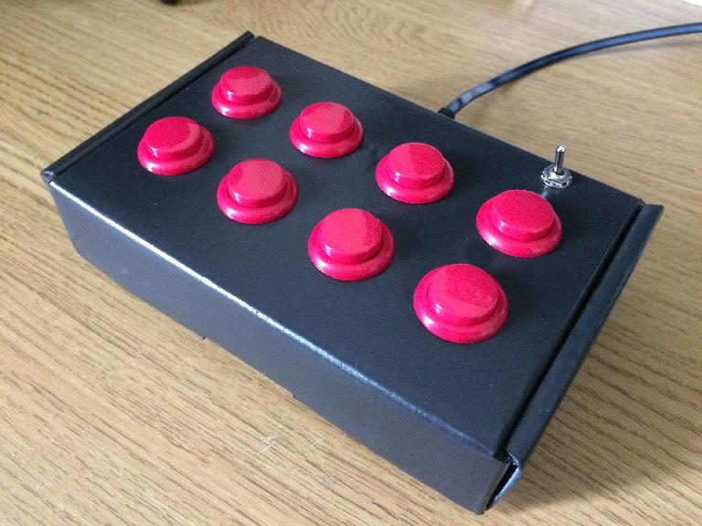The finished DIY USB-MIDI controller 