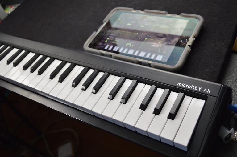 Review: Korg microKEY Air & microKEY 2 : Ask.Audio