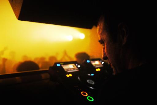 Sasha performing at Fabric. (Credit: Lindsay Barchan).