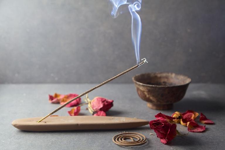 Lighting a stick of incense could be a good cue for music time – flower petals optional.