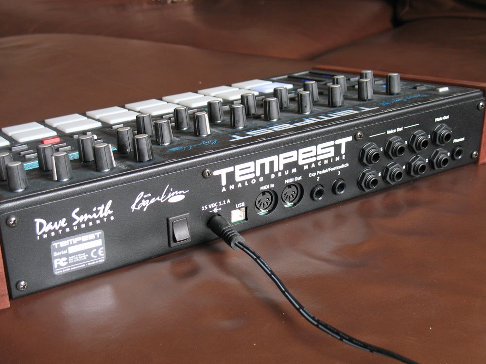 Dave smith instruments tempest deals analog drum machine