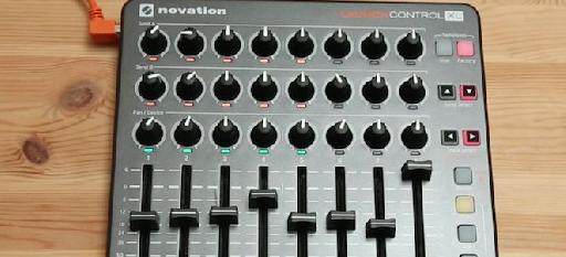 Review: Novation Launch Control XL : Ask.Audio