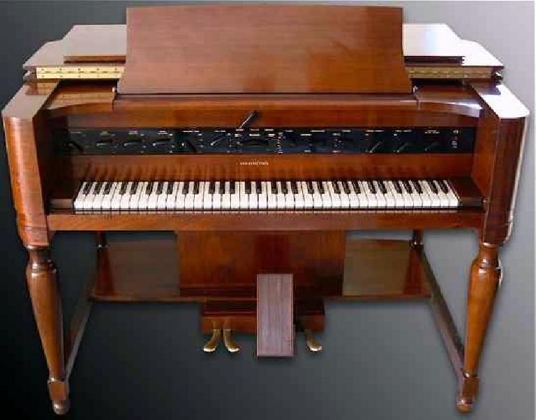 Hammond NovaChord