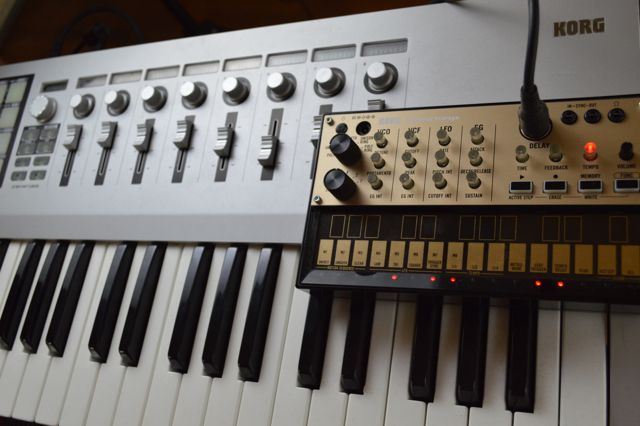 connecting korg volca to midi keyboard