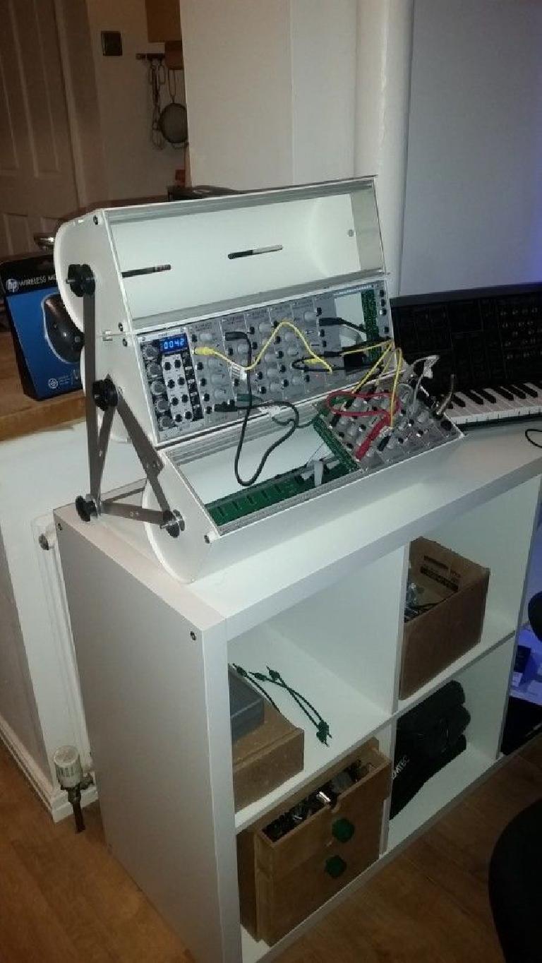 IKEA ENUDDEN transformed into a modular synthesizer case!