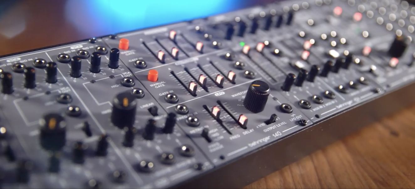 Behringer Announces System 100 - Modular Synthesizer : Ask.Audio