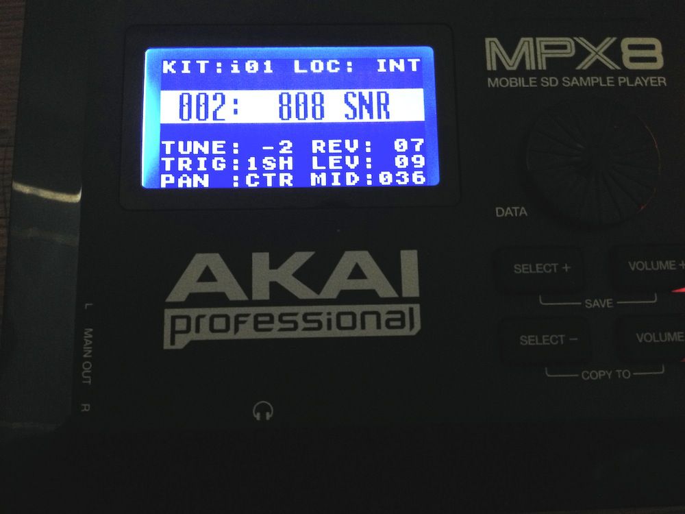 Review: Akai MPX8 Mobile SD Sample Player : Ask.Audio