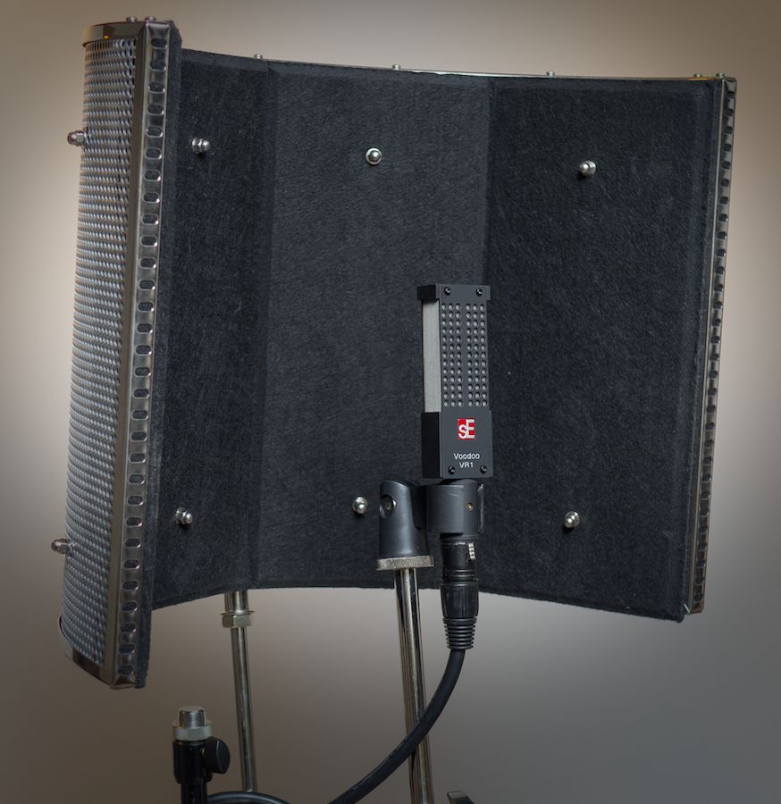 Figure 4. The sE Reflexion Filter PRO with Voodoo VR1.
