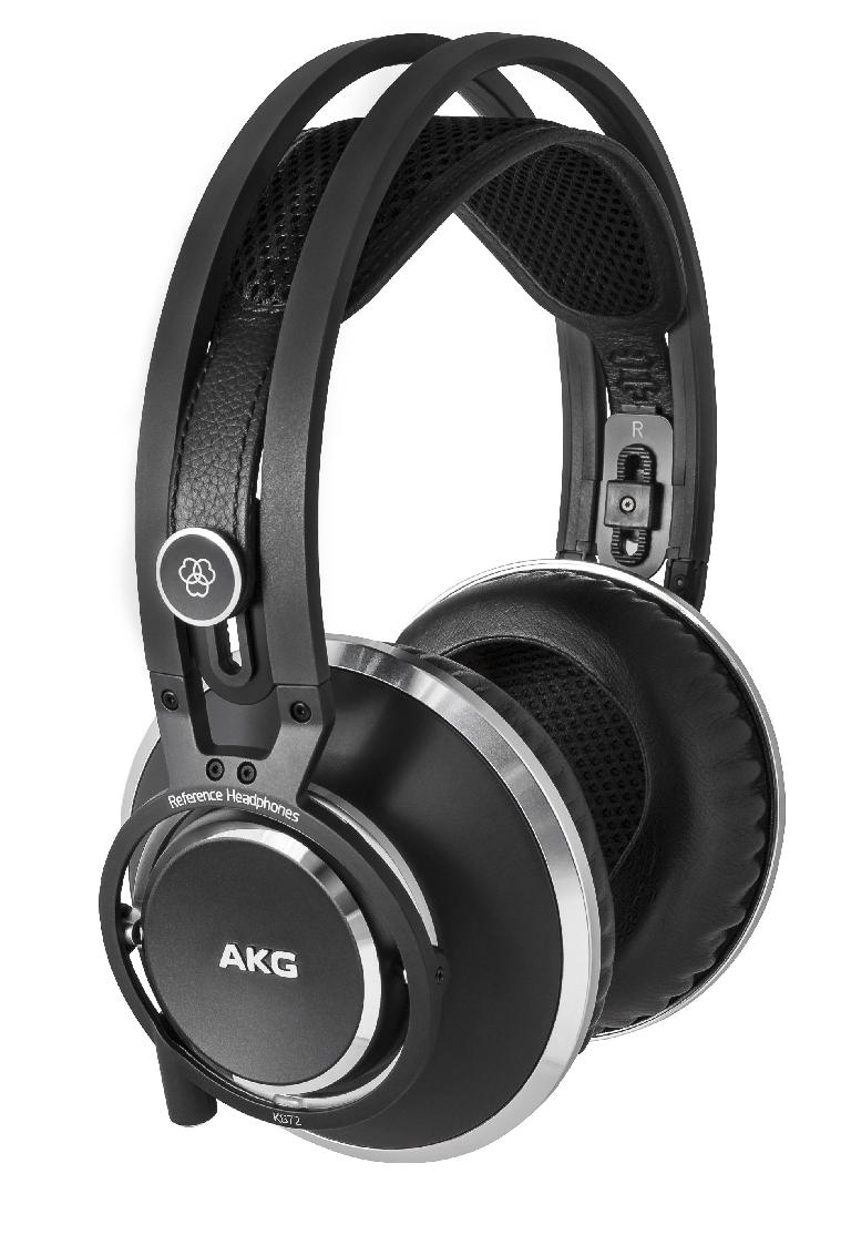 AKG pic 2