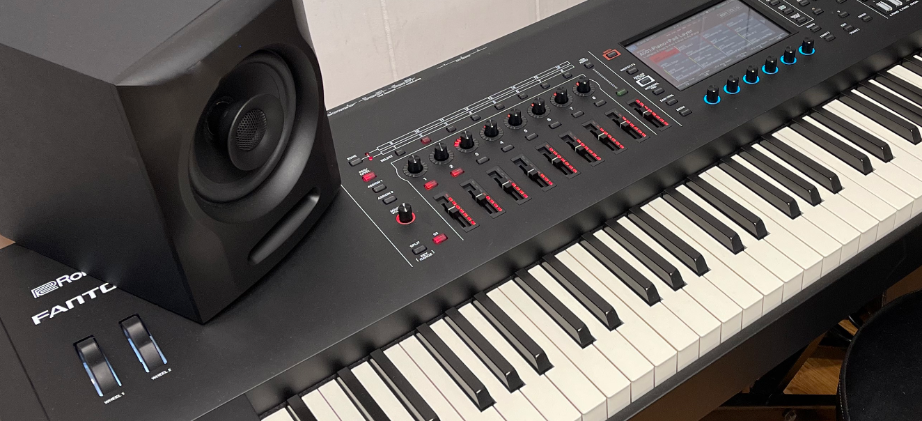 Roland Fantom-08 review: Road-testing the all-rounder workstation